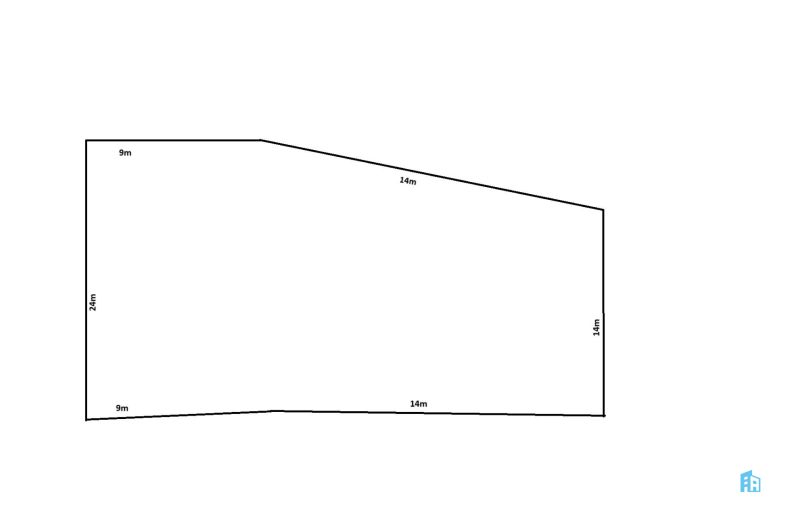 The layout of an irregular plot designated for residential use on Kováčska Street in Dunajská Lužná.
