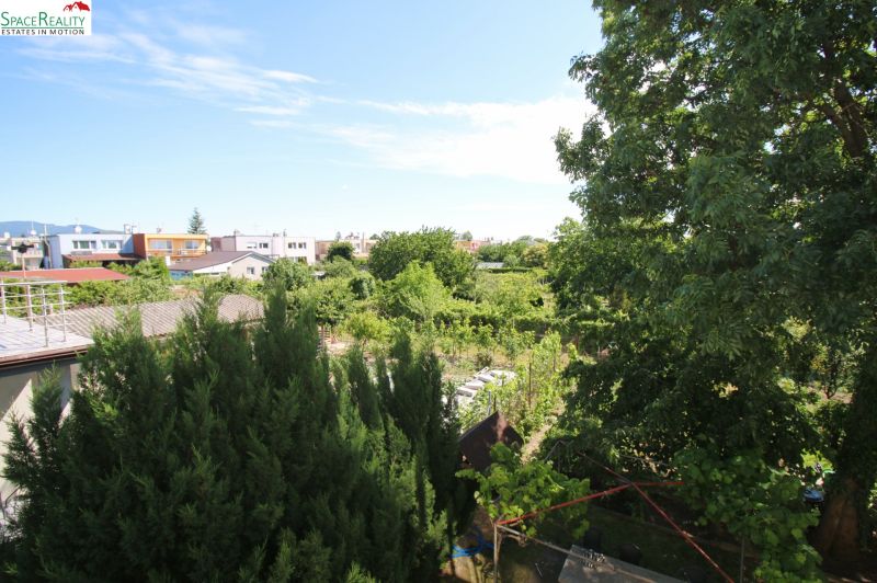 Gardens and greenery in Pezinok on Štúrova Street surround a 3-room apartment.