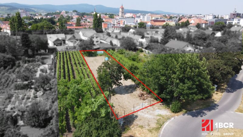 Land for residential plots in Pezinok on Holubyho Street, bordered by a red line.