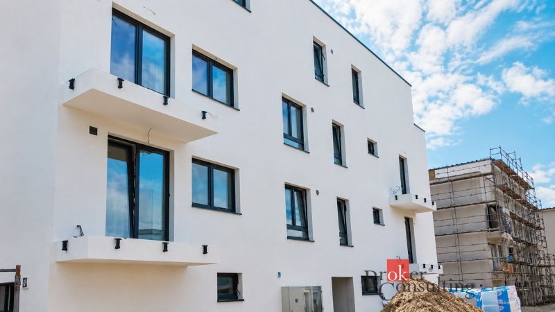 Residential construction on Cementárenská Street in Stupava offers a future 2-room apartment.