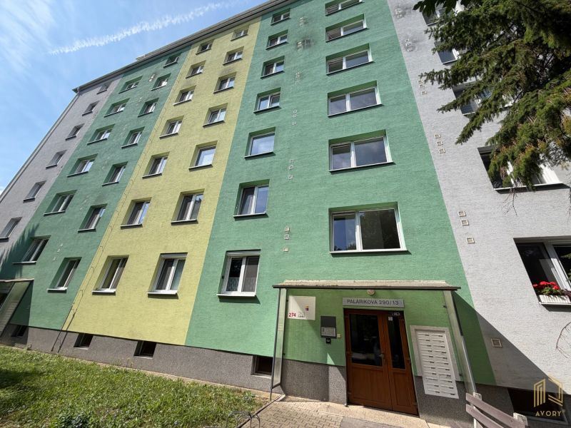 Apartment building on Palárikova Street in Senica, suitable for a 2-room apartment.