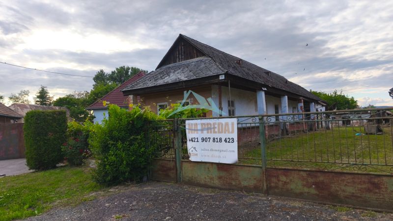 Family house in Opatovská Nová Ves with an older sloped roof covering for sale.