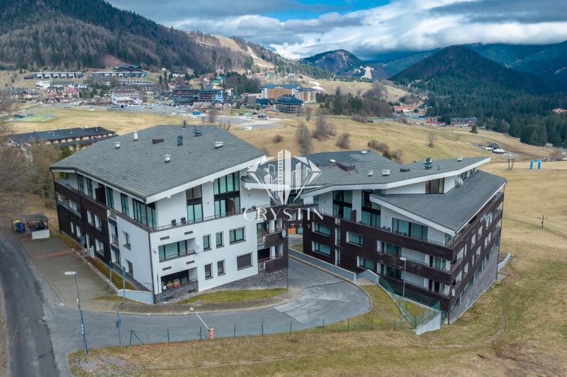 A recreational apartment in the village of Donovaly on Donovaly Street, surrounded by nature and mountains.