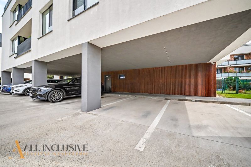 Parking spaces at a 3-bedroom apartment on Na piesku street, Bratislava - Nové Mesto.
