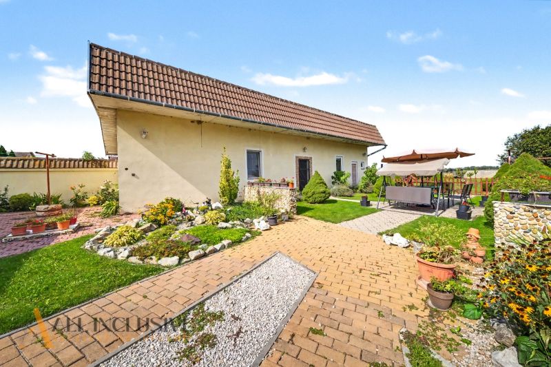 Family house in Vojtechovce, Nový Život with a landscaped garden and a terrace for relaxation.