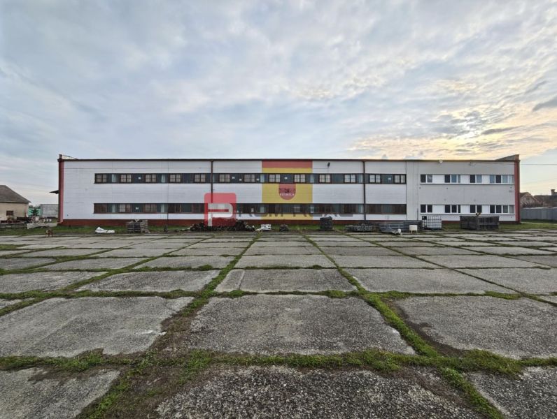 Production premises near Pezinská Street in Vinosady with a large paved courtyard.