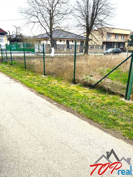 Land for residential use in Košice - Šaca district, Jarková Street, by the road.