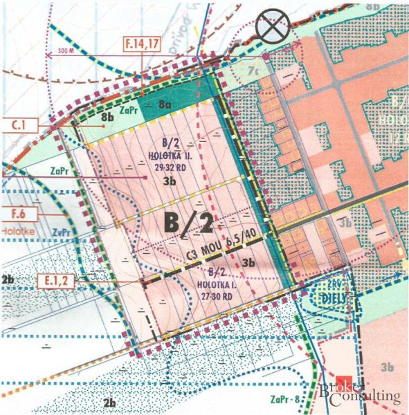 The map shows the layout of plots - housing in Lužianky, with details of the area and infrastructure.