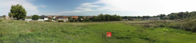 Panorama of extensive residential plots in Nitra, surrounded by nature and development.