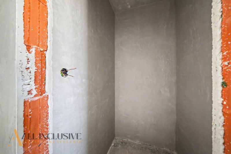 Plastered walls and electrical installation in a family house in Dolný Bar.