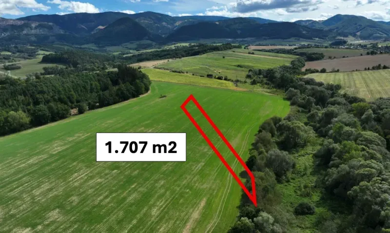 Agricultural and forest land in Žilina with a view of the hills, area of 1,707 m².