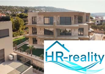 Logo HR-reality and designation of a verified real estate agency. Recreational apartment in Sevid.