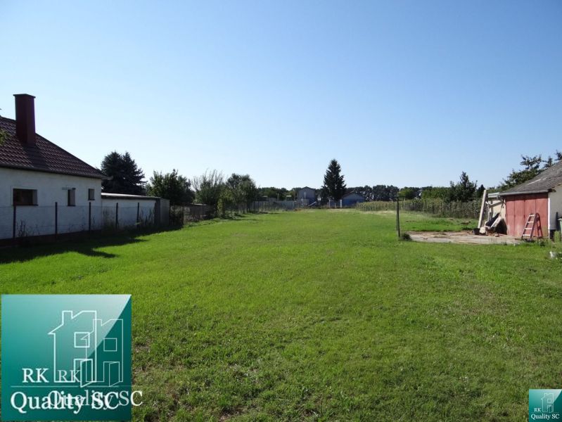 Land for residential use in Jelka on Vrbová Street, suitable for building a house.
