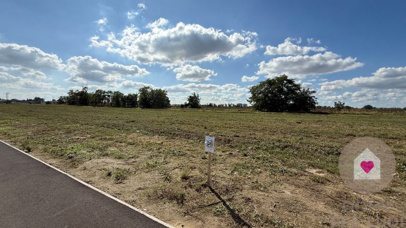 Building plot in Nová Dedinka on Bernolákova Street for a family house surrounded by nature.