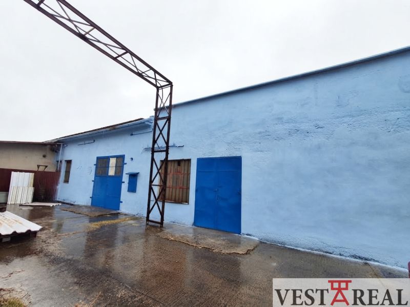 Blue building on Niklová Street in Sereď in the Warehouses and Halls section.