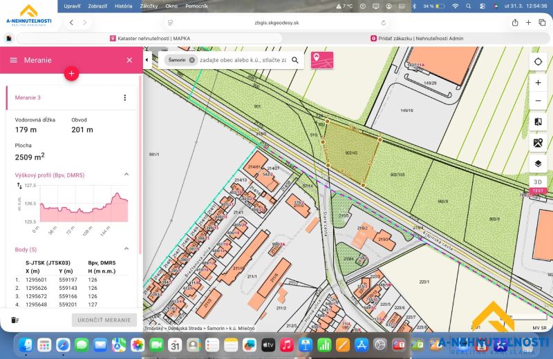 The map shows the measurement of plots - commercial in Šamorín with details about the horizontal length and perimeter.