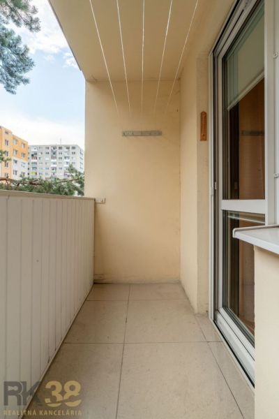 The balcony of a 3-room apartment on Záborského Street in Poprad, view of the housing estate.