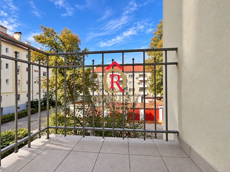 A balcony with a view in a 2-room apartment on Československej armády Street in Banská Bystrica.