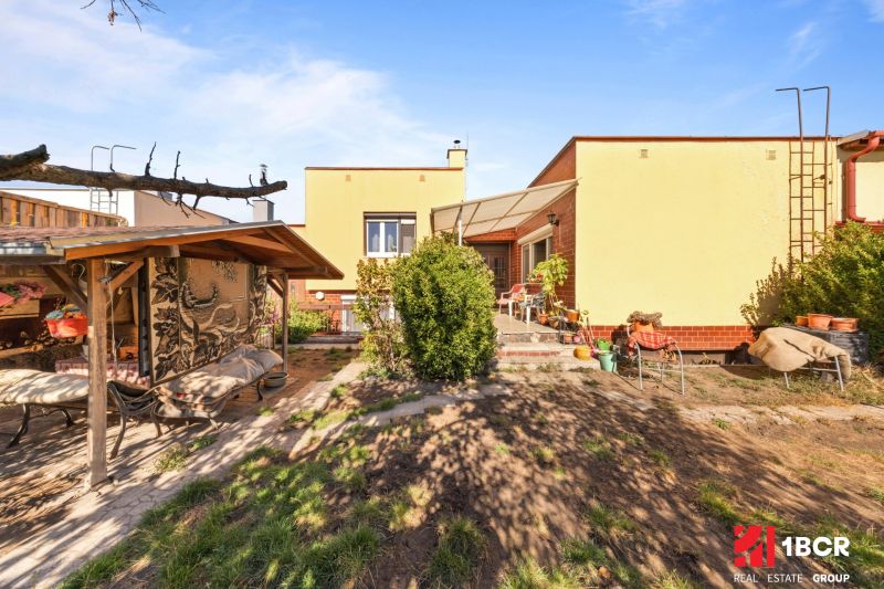 A family house on Lajos Kossuth Street in Dunajská Streda with a terrace and garden.