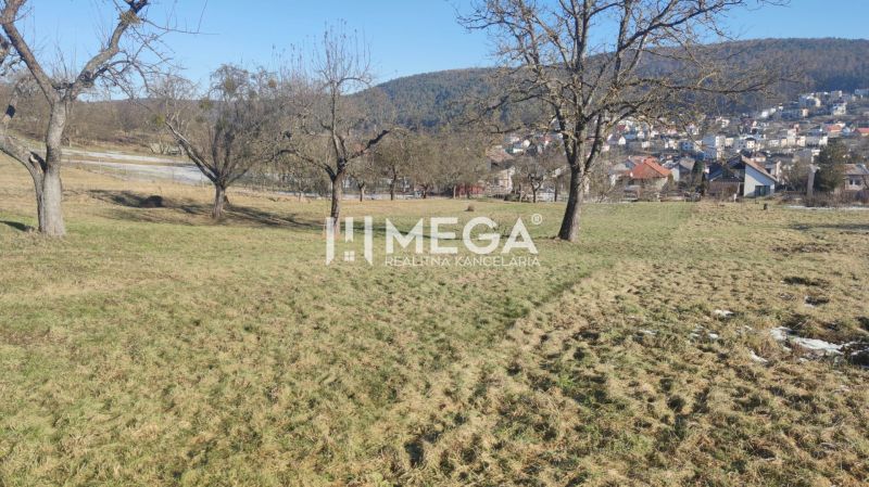 Lands - housing on Brestovska Street in Humenne, with a view of the city and trees.