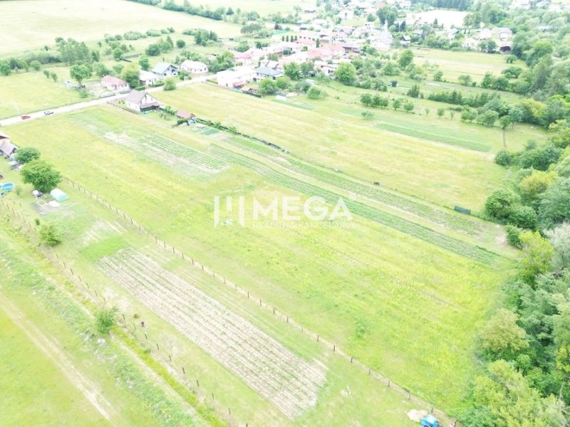 Aerial view of plots - housing in Zubné with surrounding nature and houses.