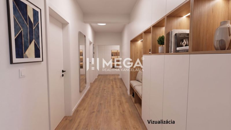 Hallway of a family house with built-in wardrobes, a mirror, and a floor with a wooden decor.