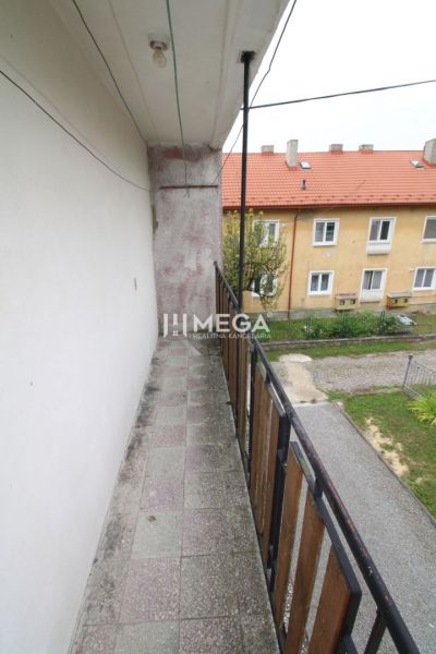 Balcony of a 5 or more room apartment on Gagarinova Street in Snina.