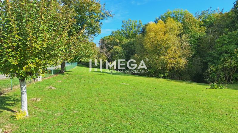 Green plot with a lawn on Staré Street in Staré for living.