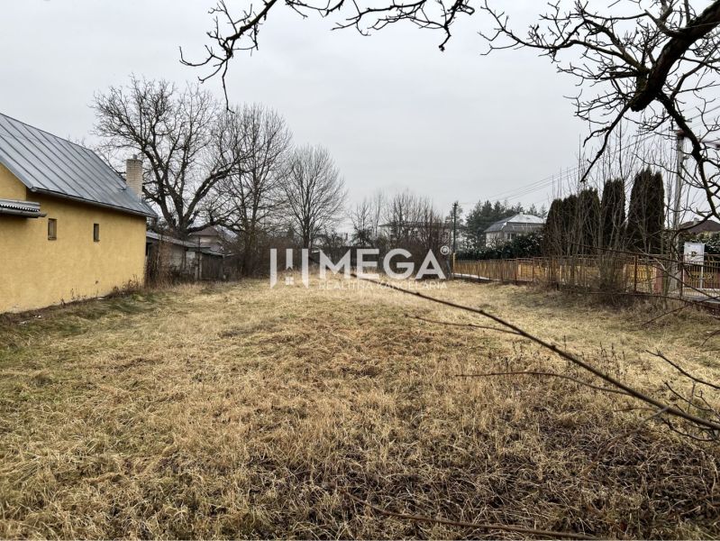 Land - housing in Modra nad Cirochou with a grassy area and surroundings.