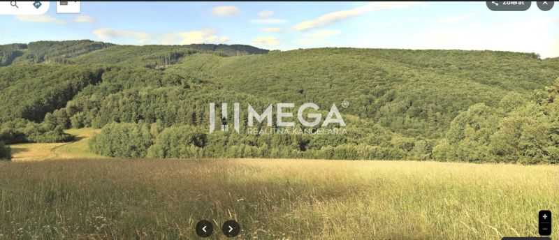 Agricultural and forest lands in Maškovce with dense forests and open meadows.
