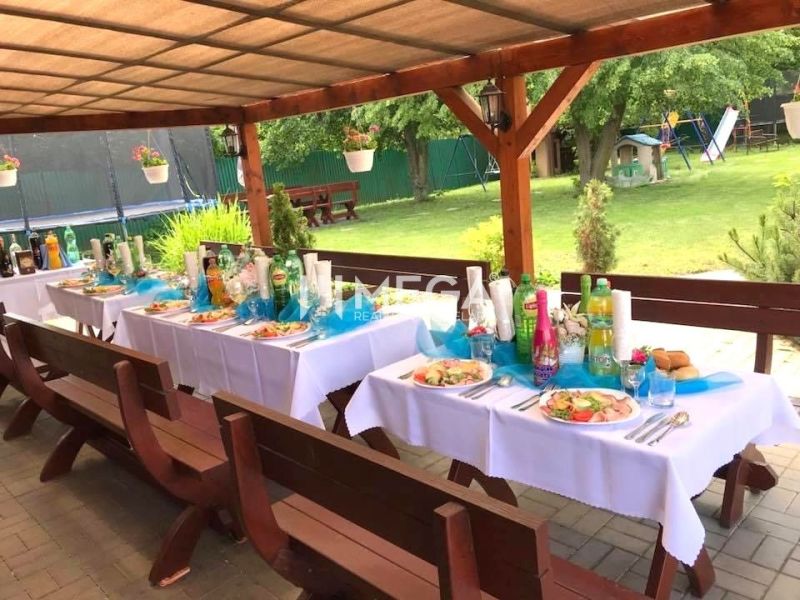 Set tables under the shelter on Budovateľská Street in Vranov nad Topľou, dining areas.