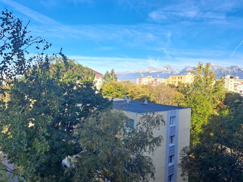 View of the peaks from a 2-room apartment on Štúrova Street in Poprad.