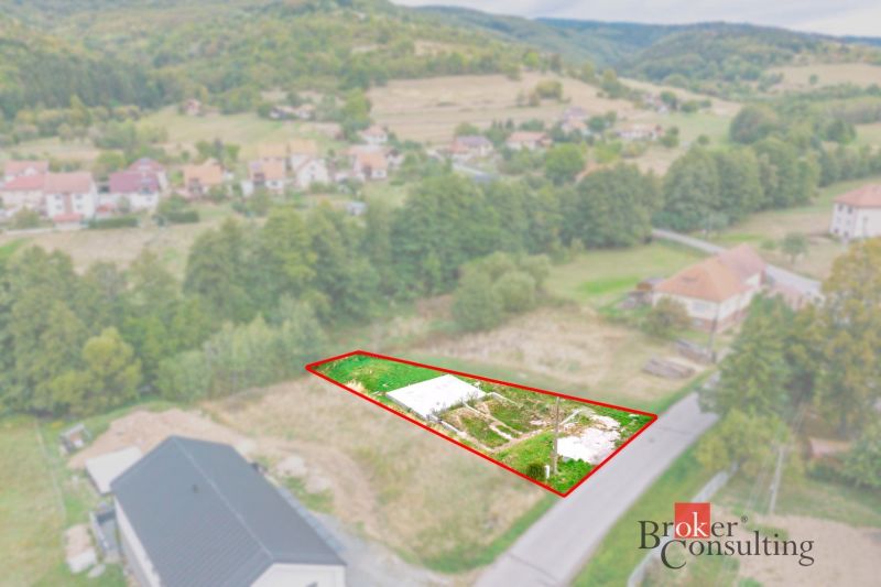 Plots - residential in Detva surrounded by greenery and a quiet environment, ideal for a house.