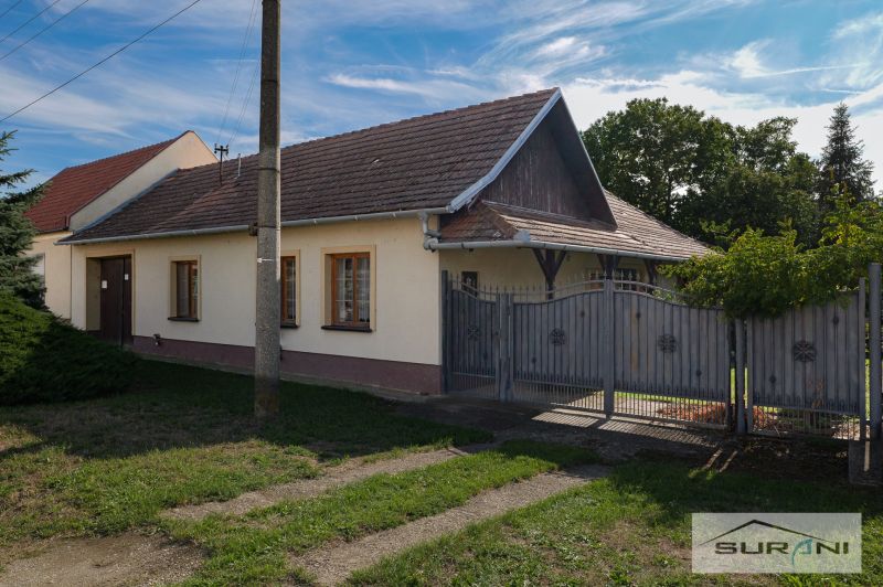 A family house on Hlavná Street in Štefanová, with a spacious yard and garden.